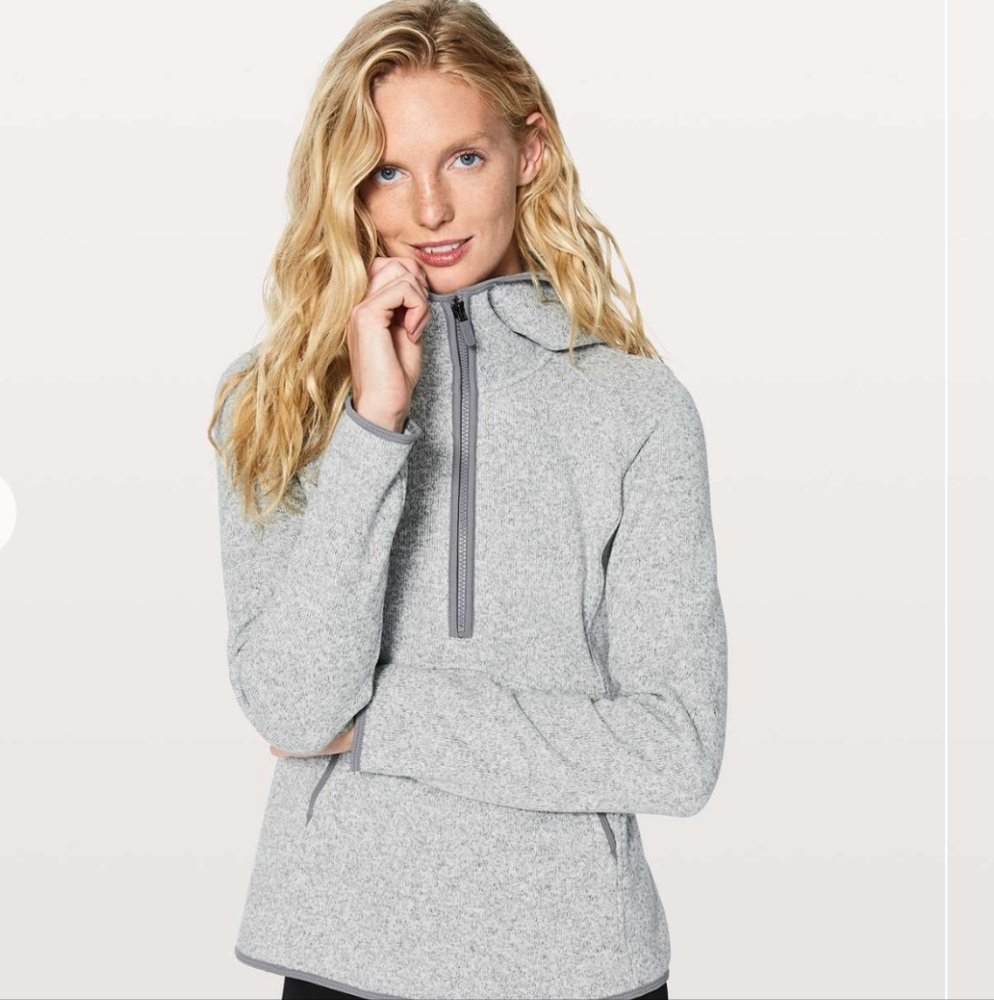 Lululemon Fleece and Thank You Pullover - Heathered White / Battleship -  Size 6